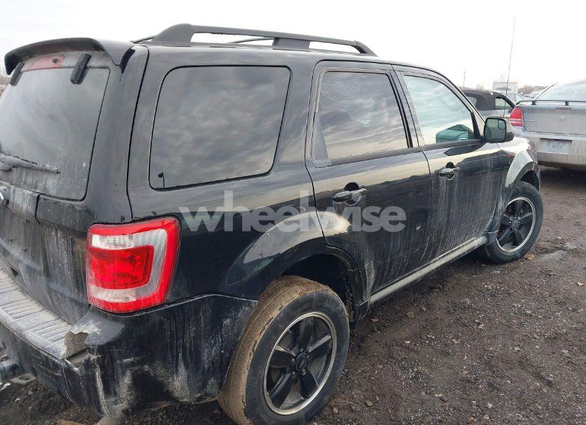 Photo 4 of 2012 Ford Escape XLT (VIN 1FMCU0D70CKB30017)