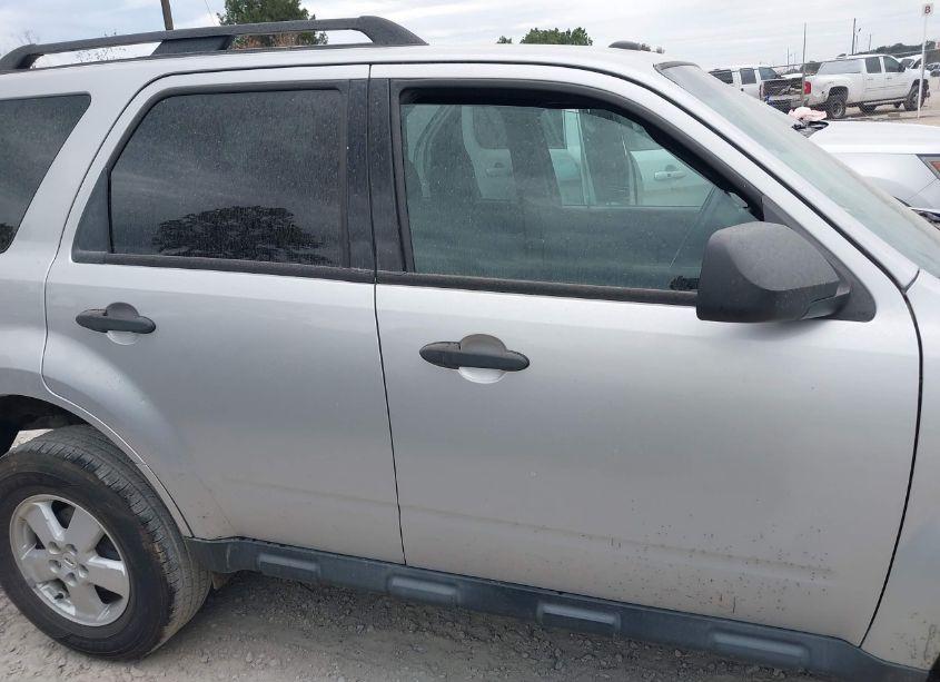 Photo 14 of 2012 Ford Escape XLT (VIN 1FMCU0D70CKB80836)