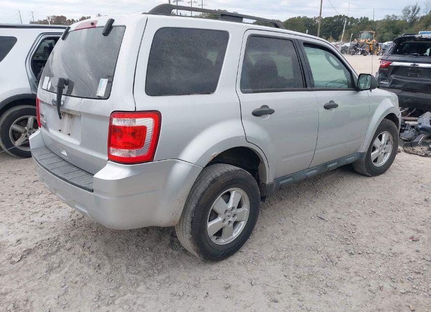 Photo 4 of 2012 Ford Escape XLT (VIN 1FMCU0D70CKB80836)