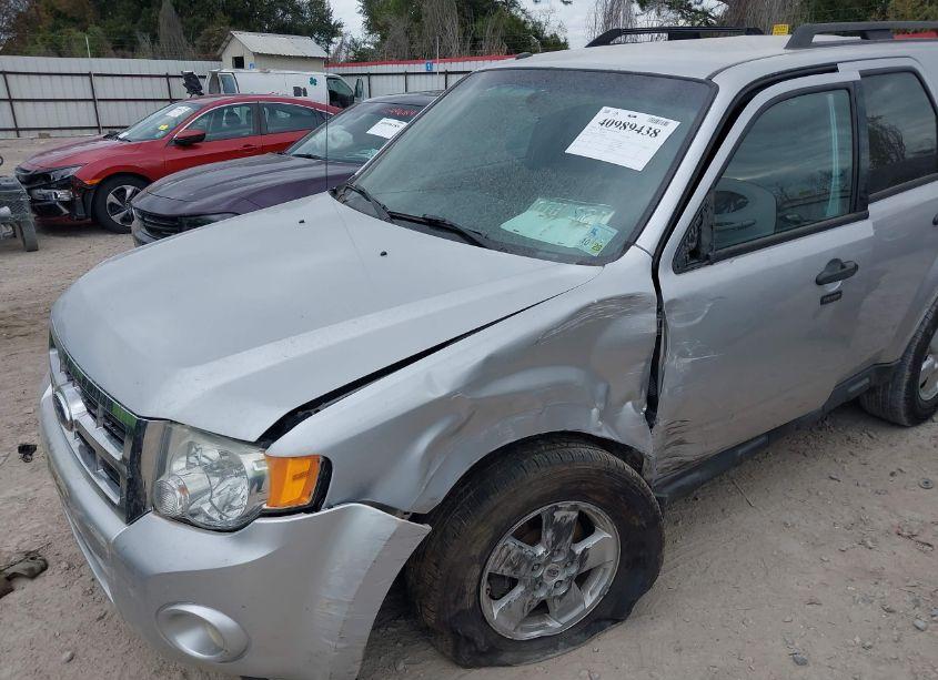 Photo 6 of 2012 Ford Escape XLT (VIN 1FMCU0D70CKB80836)