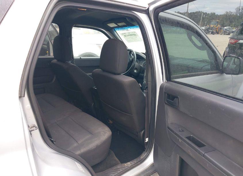 Photo 8 of 2012 Ford Escape XLT (VIN 1FMCU0D70CKB80836)