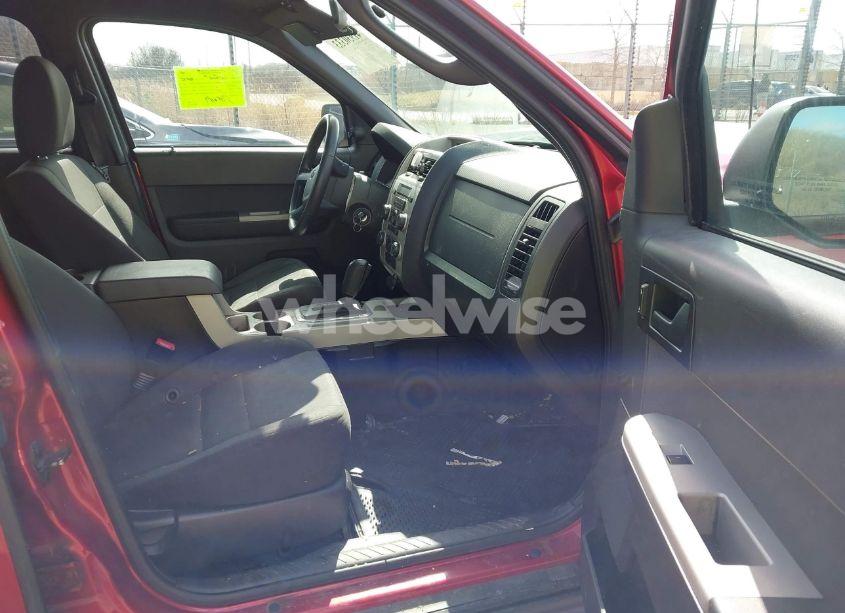 Photo 5 of 2012 Ford Escape XLT (VIN 1FMCU0D70CKC71881)