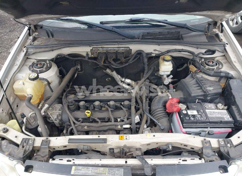 Photo 10 of 2010 Ford Escape XLT (VIN 1FMCU0D71AKA55843)