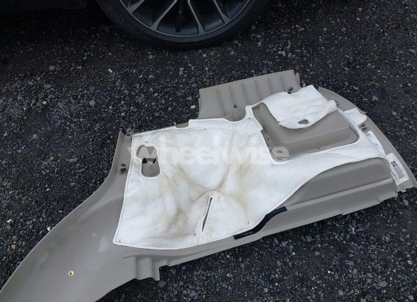 Photo 12 of 2010 Ford Escape XLT (VIN 1FMCU0D71AKA55843)