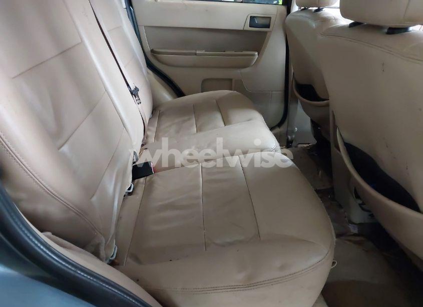 Photo 8 of 2010 Ford Escape XLT (VIN 1FMCU0D71AKA78569)