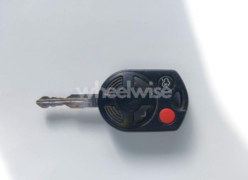 Photo 11 of 2010 Ford Escape XLT (VIN 1FMCU0D71AKB02174)