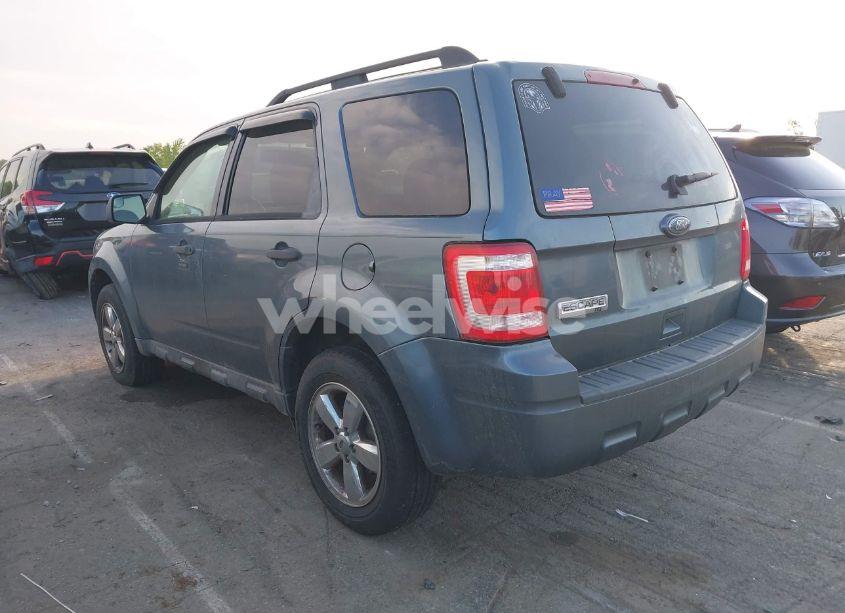 Photo 3 of 2010 Ford Escape XLT (VIN 1FMCU0D71AKB02174)