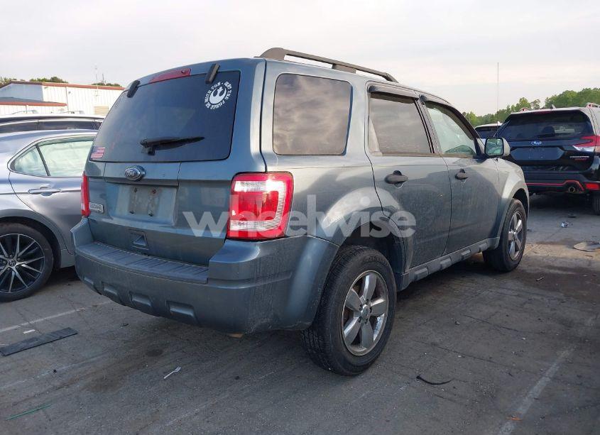 Photo 4 of 2010 Ford Escape XLT (VIN 1FMCU0D71AKB02174)