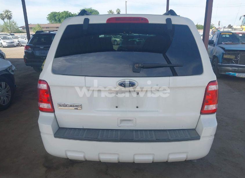 Photo 16 of 2010 Ford Escape XLT (VIN 1FMCU0D71AKB08167)