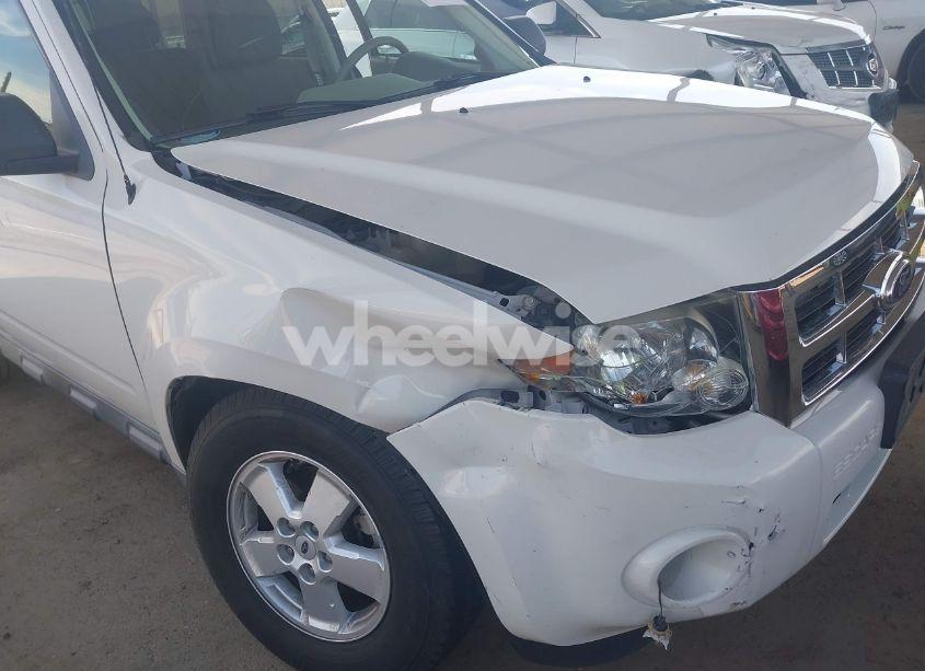 Photo 6 of 2010 Ford Escape XLT (VIN 1FMCU0D71AKB08167)