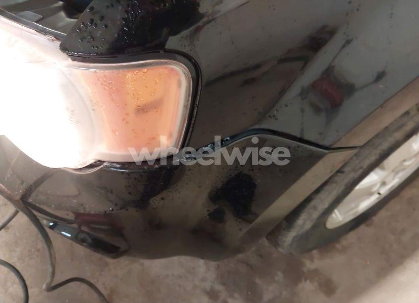 Photo 6 of 2010 Ford Escape XLT (VIN 1FMCU0D71AKC61017)