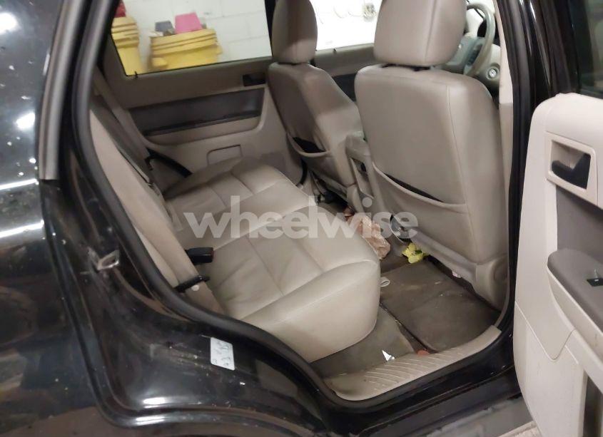 Photo 8 of 2010 Ford Escape XLT (VIN 1FMCU0D71AKC61017)