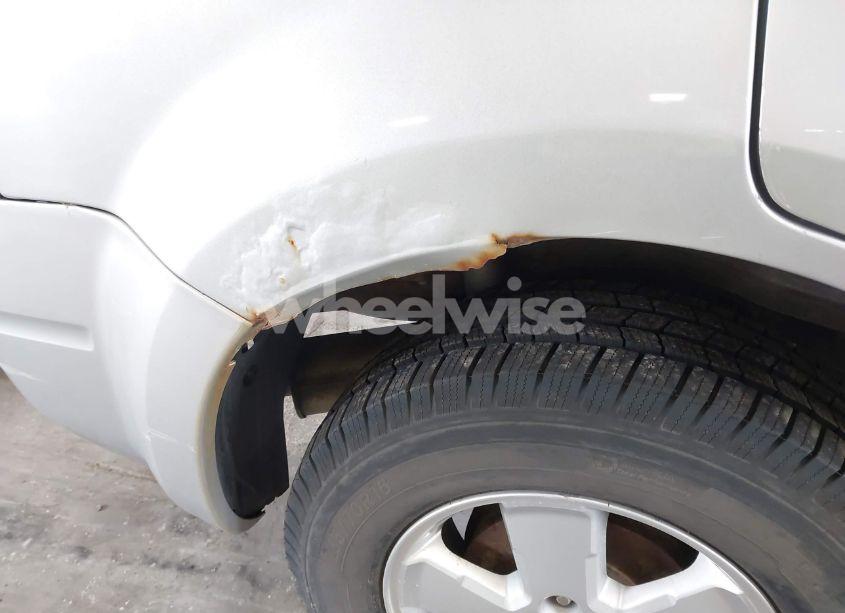 Photo 6 of 2010 Ford Escape XLT (VIN 1FMCU0D71AKD18929)