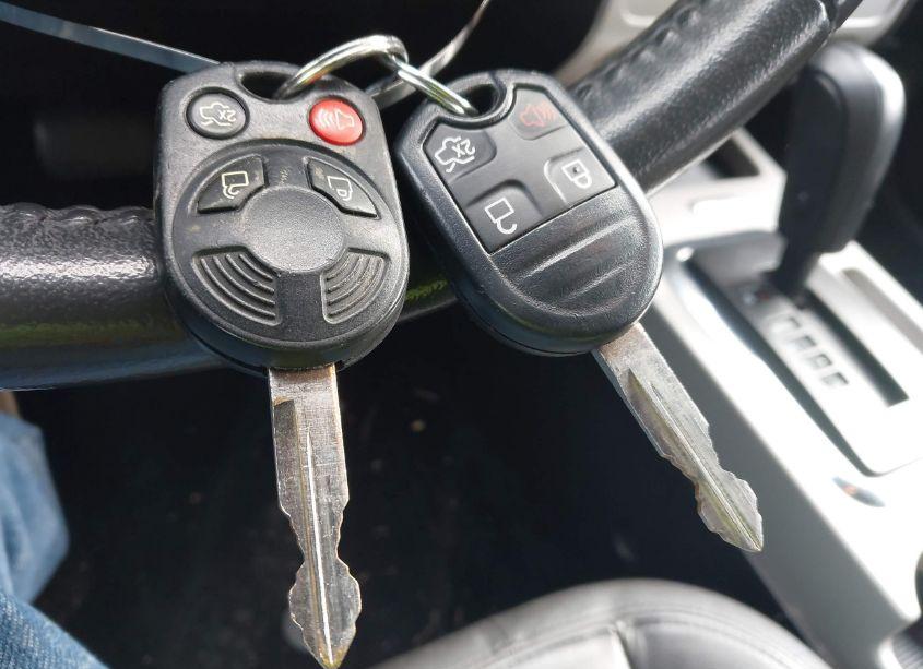 Photo 11 of 2011 Ford Escape XLT (VIN 1FMCU0D71BKA19197)