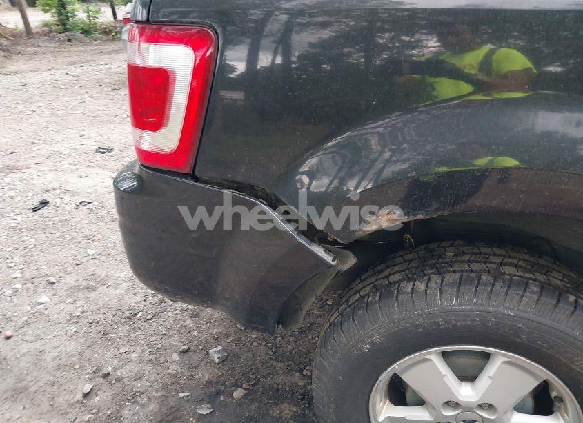 Photo 13 of 2011 Ford Escape XLT (VIN 1FMCU0D71BKA19880)