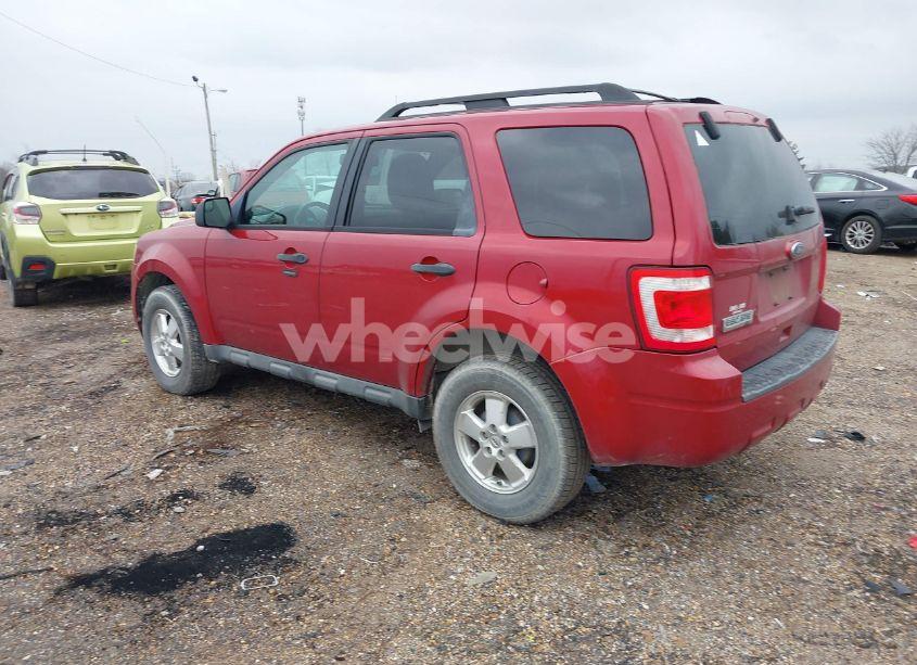 Photo 3 of 2011 Ford Escape XLT (VIN 1FMCU0D71BKA41796)