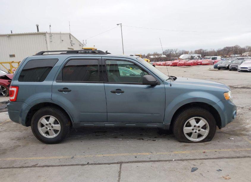 Photo 13 of 2011 Ford Escape XLT (VIN 1FMCU0D71BKC25670)