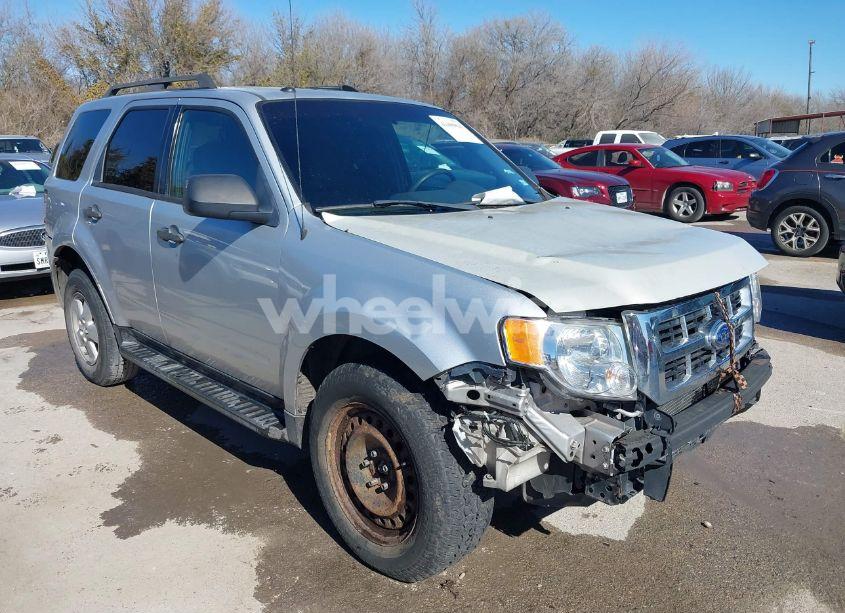 2012 Ford Escape XLT (VIN 1FMCU0D71CKA71737) main photo