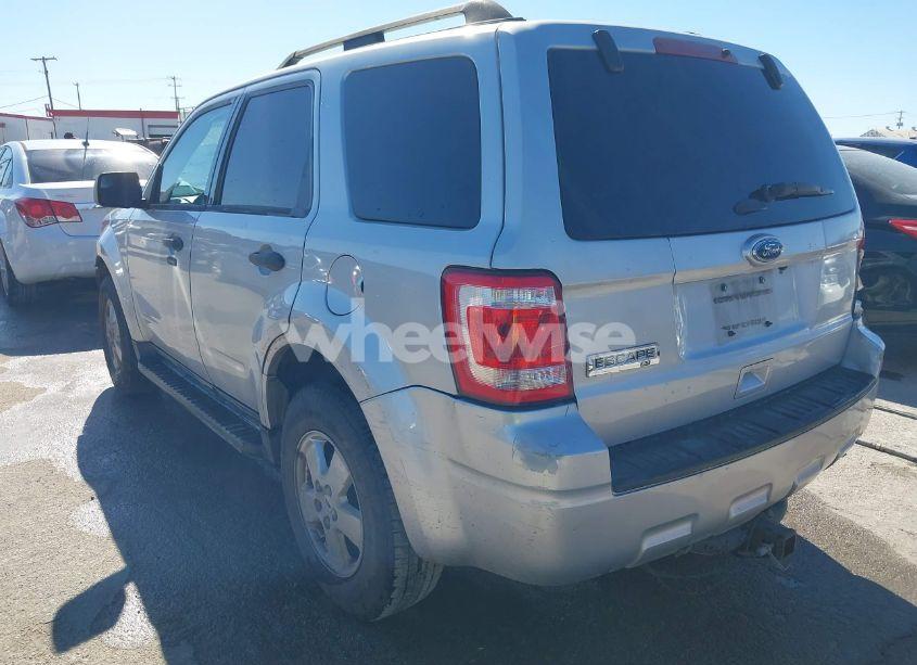 Photo 3 of 2012 Ford Escape XLT (VIN 1FMCU0D71CKA71737)