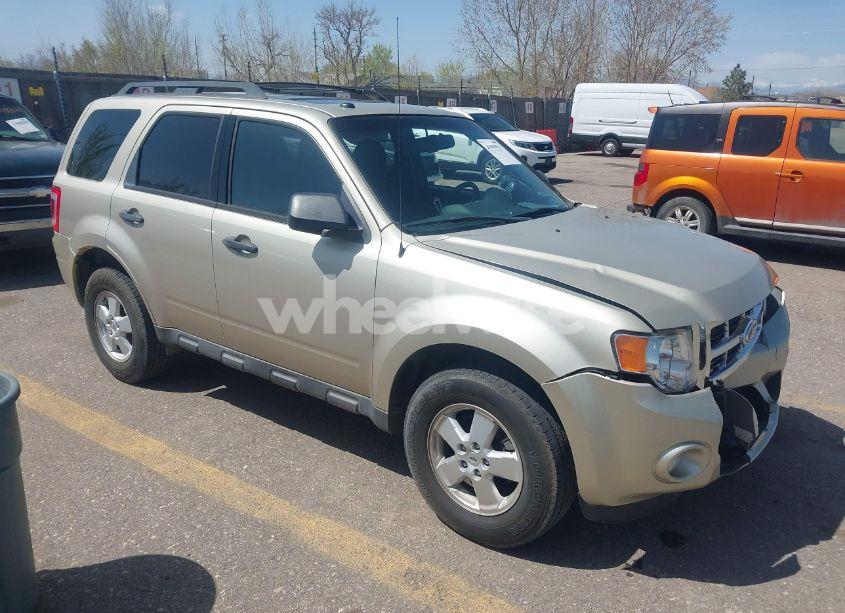 2012 Ford Escape XLT (VIN 1FMCU0D71CKB37140) main photo
