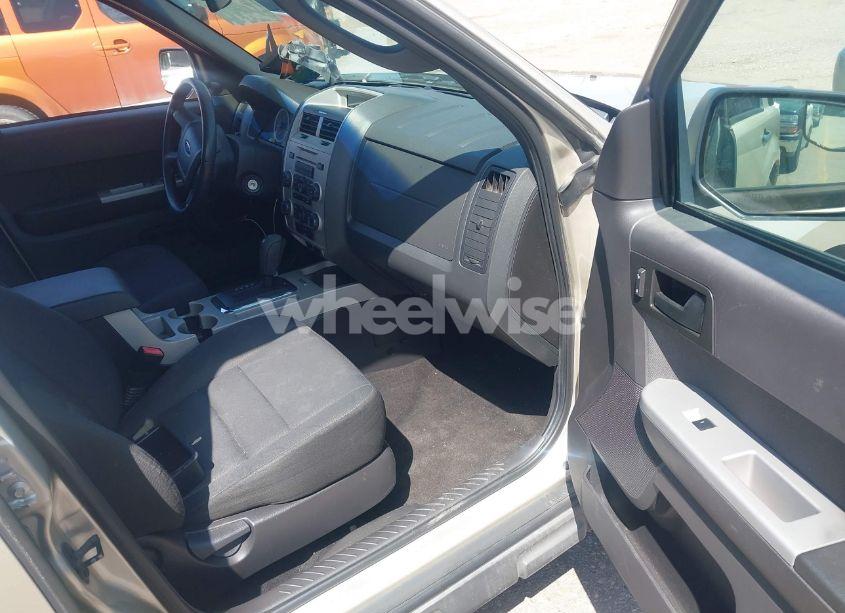 Photo 5 of 2012 Ford Escape XLT (VIN 1FMCU0D71CKB37140)