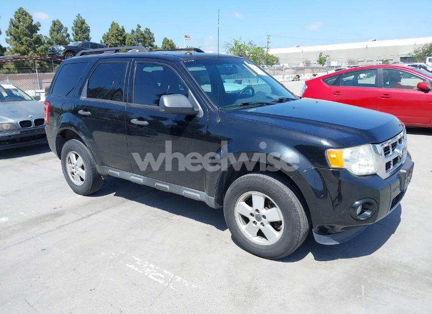 2012 Ford Escape XLT (VIN 1FMCU0D71CKC10734) main photo