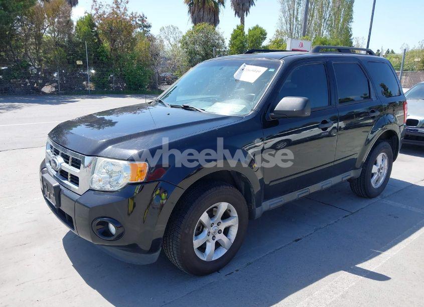 Photo 2 of 2012 Ford Escape XLT (VIN 1FMCU0D71CKC10734)