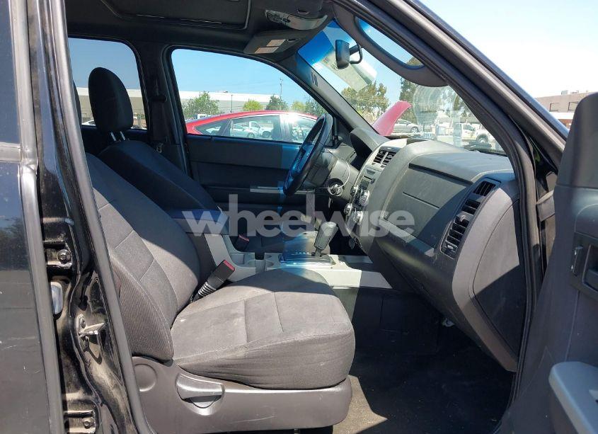 Photo 5 of 2012 Ford Escape XLT (VIN 1FMCU0D71CKC10734)