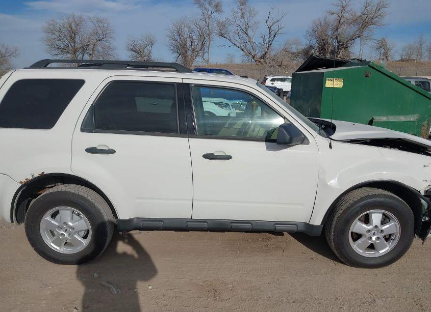 Photo 13 of 2010 Ford Escape XLT (VIN 1FMCU0D72AKA32832)