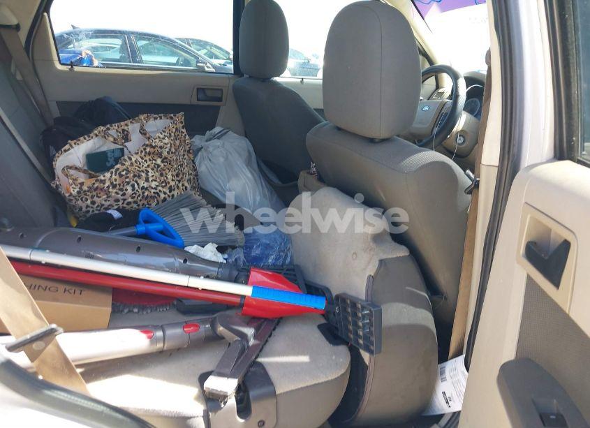 Photo 8 of 2010 Ford Escape XLT (VIN 1FMCU0D72AKA64101)