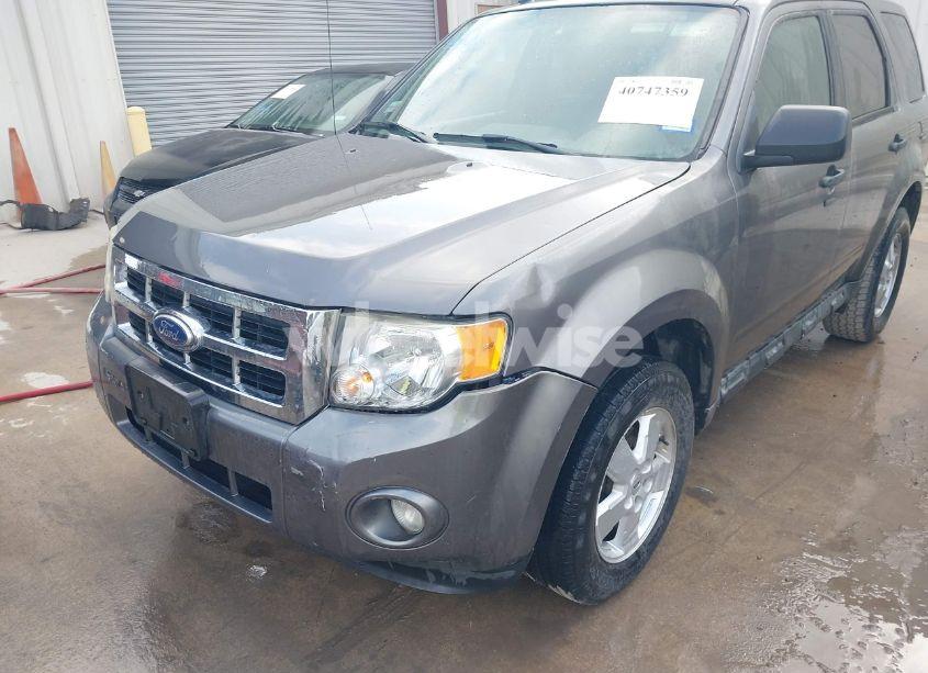 Photo 6 of 2010 Ford Escape XLT (VIN 1FMCU0D72AKD33262)