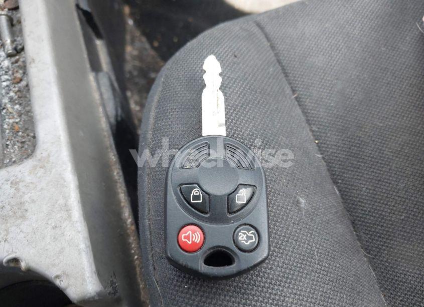 Photo 11 of 2010 Ford Escape XLT (VIN 1FMCU0D72AKD44178)