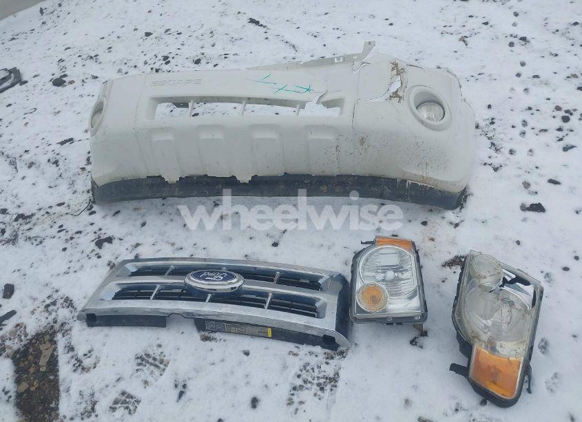 Photo 12 of 2011 Ford Escape XLT AUTOMATIC (VIN 1FMCU0D72BKA01145)