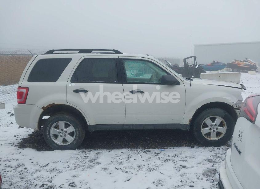 Photo 14 of 2011 Ford Escape XLT AUTOMATIC (VIN 1FMCU0D72BKA01145)