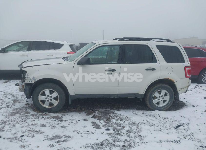 Photo 15 of 2011 Ford Escape XLT AUTOMATIC (VIN 1FMCU0D72BKA01145)