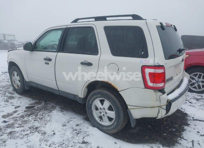 Photo 3 of 2011 Ford Escape XLT AUTOMATIC (VIN 1FMCU0D72BKA01145)