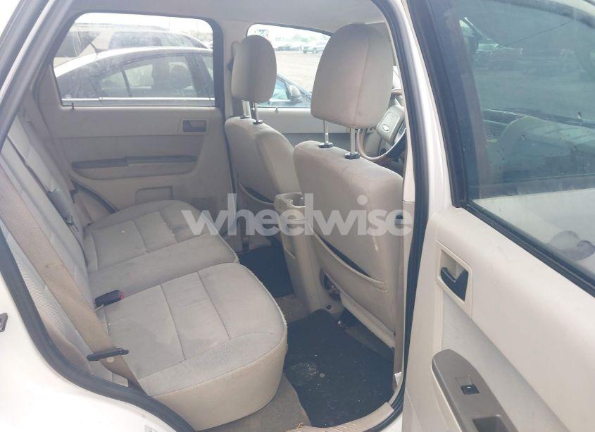 Photo 8 of 2011 Ford Escape XLT (VIN 1FMCU0D72BKA15577)