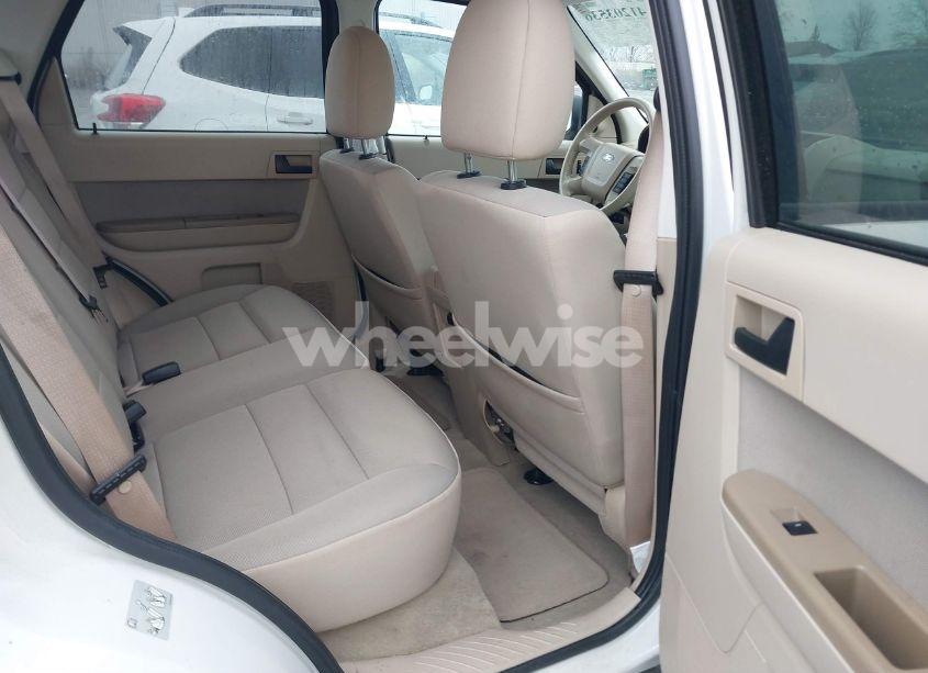 Photo 8 of 2011 Ford Escape XLT (VIN 1FMCU0D72BKA21282)