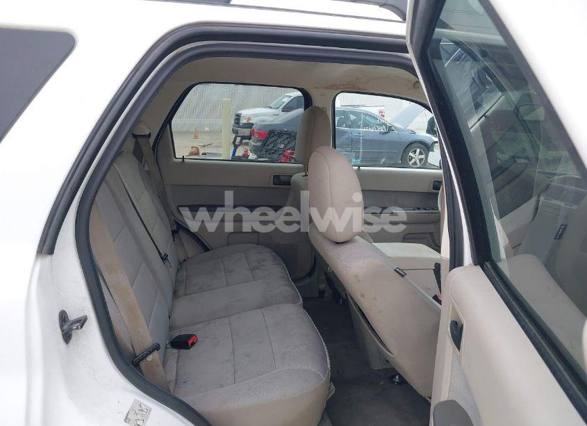 Photo 8 of 2011 Ford Escape XLT (VIN 1FMCU0D72BKB47982)