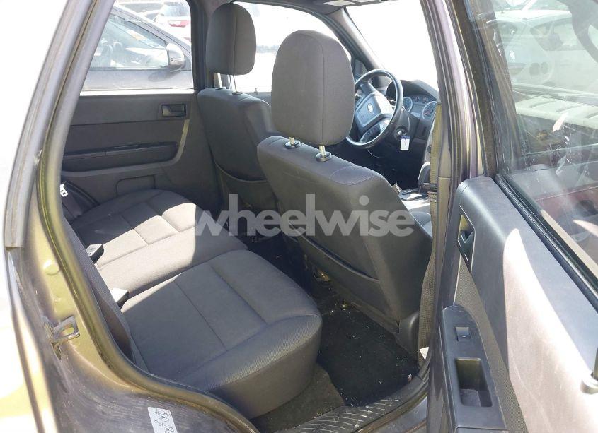 Photo 8 of 2011 Ford Escape XLT (VIN 1FMCU0D72BKC29260)