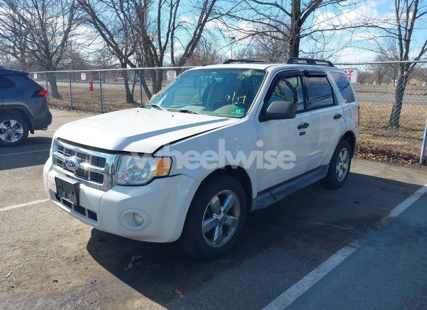 Photo 6 of 2011 Ford Escape XLT (VIN 1FMCU0D72BKC35415)