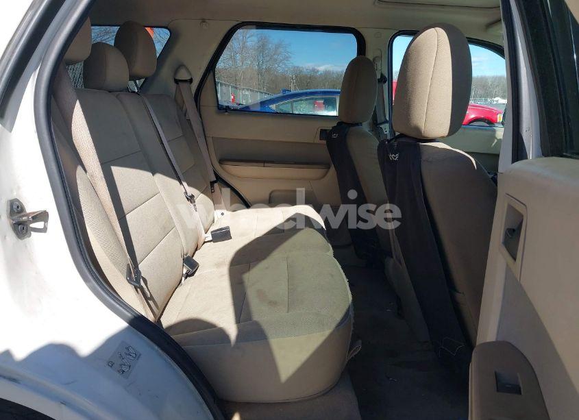 Photo 8 of 2011 Ford Escape XLT (VIN 1FMCU0D72BKC35415)