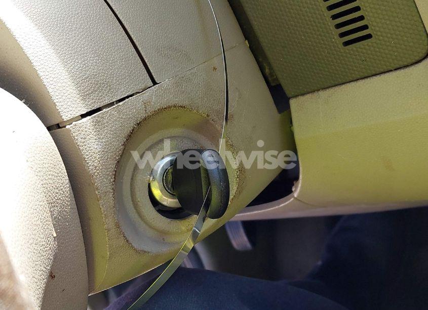 Photo 11 of 2011 Ford Escape XLT (VIN 1FMCU0D72BKC48925)