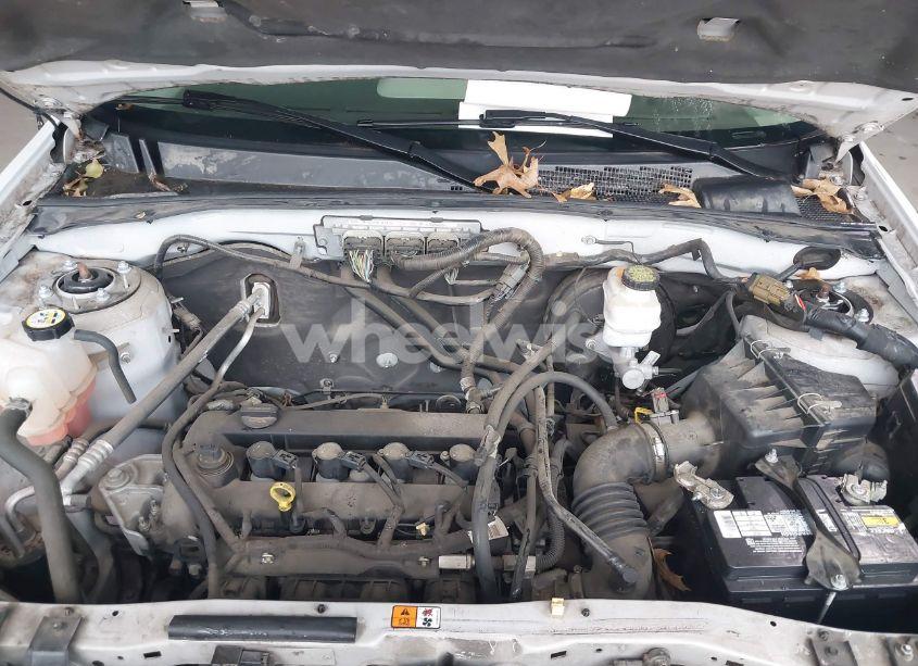 Photo 10 of 2012 Ford Escape XLT (VIN 1FMCU0D72CKA35071)