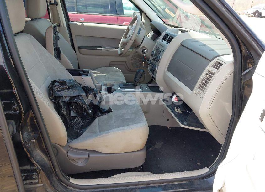 Photo 5 of 2012 Ford Escape XLT (VIN 1FMCU0D72CKB01330)