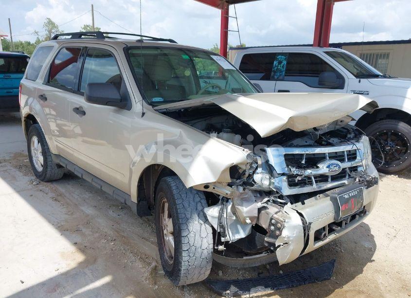 2012 Ford Escape XLT (VIN 1FMCU0D72CKB26180) main photo