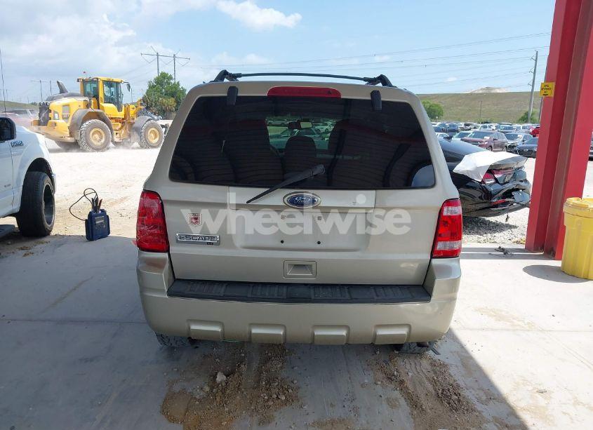 Photo 17 of 2012 Ford Escape XLT (VIN 1FMCU0D72CKB26180)