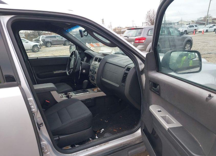 Photo 5 of 2012 Ford Escape XLT (VIN 1FMCU0D72CKC05333)