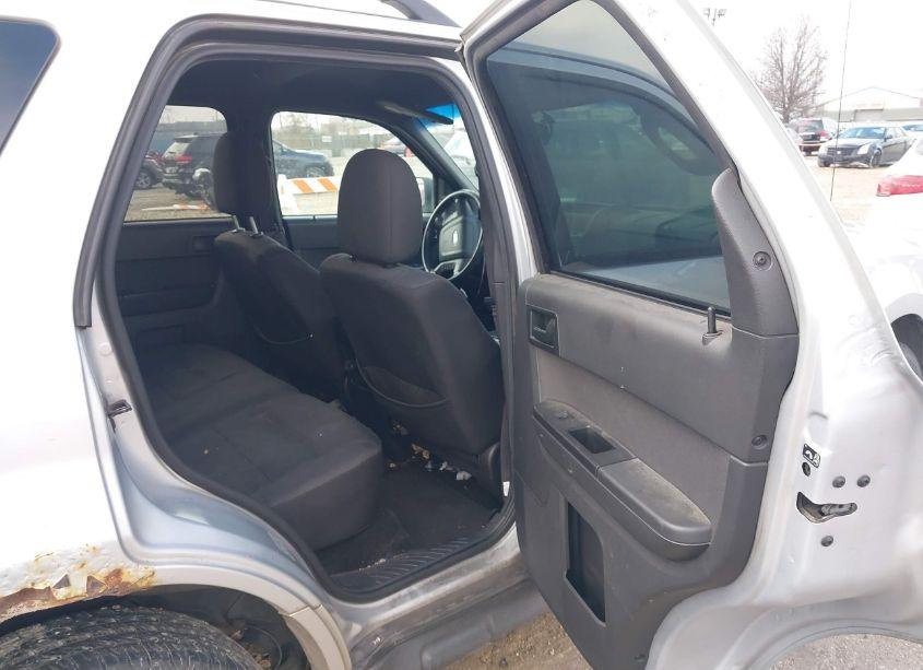 Photo 8 of 2012 Ford Escape XLT (VIN 1FMCU0D72CKC05333)