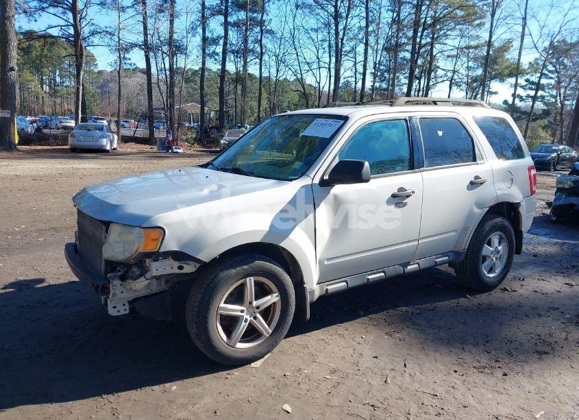 Photo 2 of 2012 Ford Escape XLT (VIN 1FMCU0D72CKC51311)